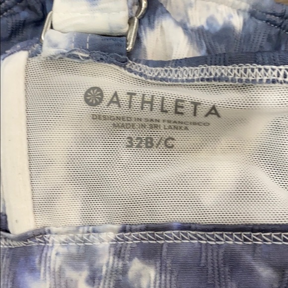 5 for $25 Athleta underwire bikini swim top - Picture 7 of 7